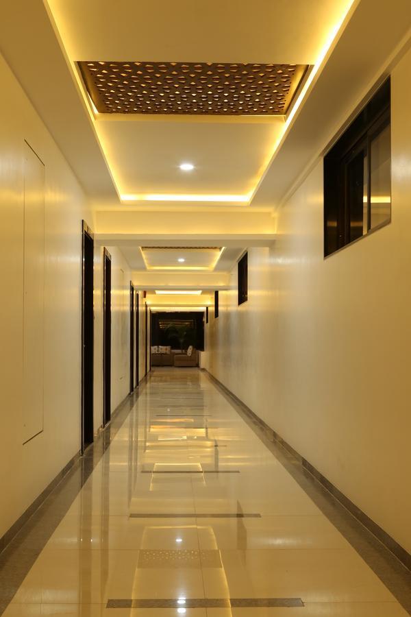 Hotel Atithi Aurangabad  Exteriör bild